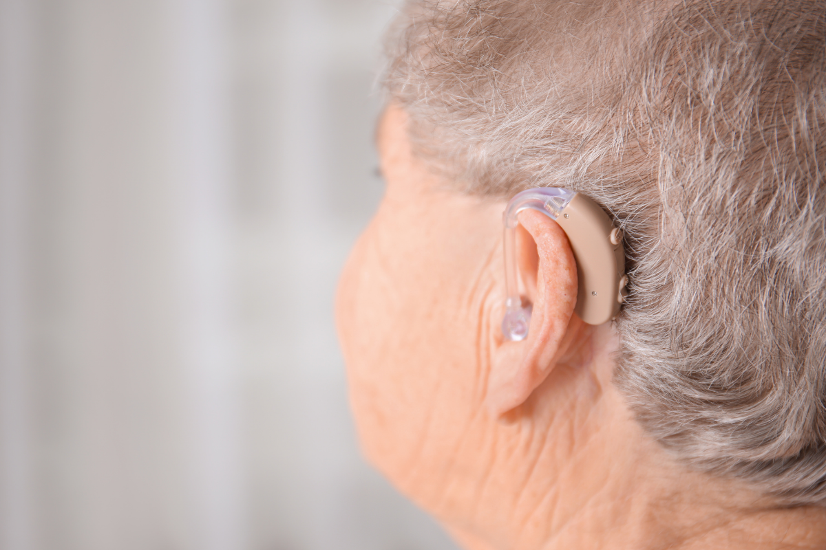 Nguyên nhân của bệnh lãng tai?