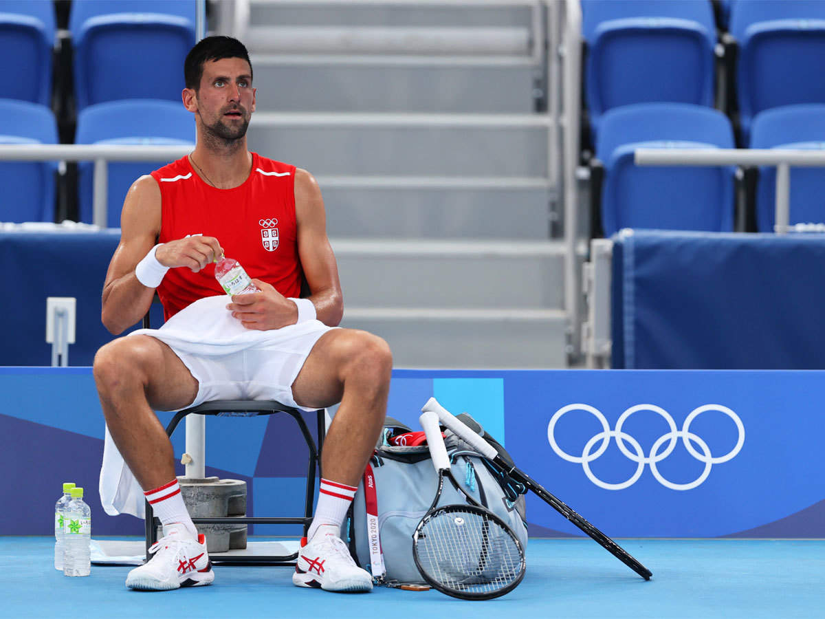 Khó khăn đang chờ đón tay vợt Serbia